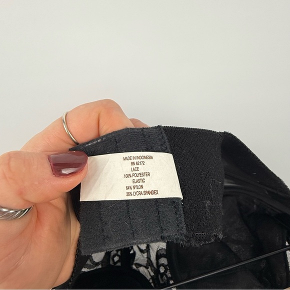 ValMont Black Lace Corset Bustier – 34B – Excellent Condition - Picture 5 of 6